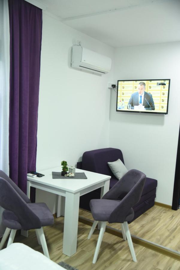 Restoran,,Vuk,, Trsic Acomodação com café da manhã Exterior foto