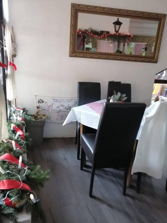 Restoran,,Vuk,, Trsic Acomodação com café da manhã Exterior foto